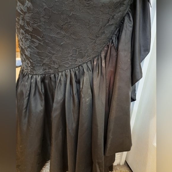 Vintage Steppin Out Black Lace Goth Dress   Size  7 - Picture 5 of 10